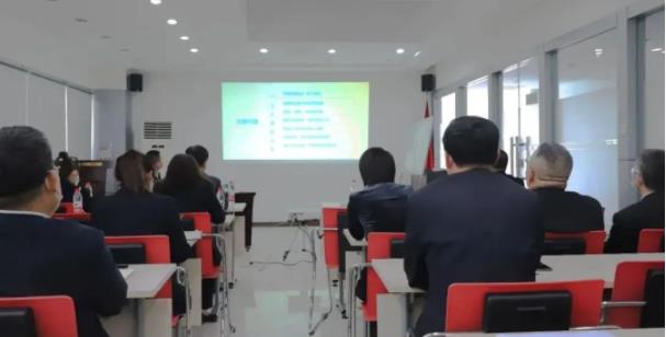 350vip8888新葡的京集团股份开展《药品管理法》及《药品生产监督管理办法》专题培训