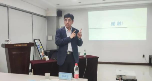 350vip8888新葡的京集团股份开展《药品管理法》及《药品生产监督管理办法》专题培训