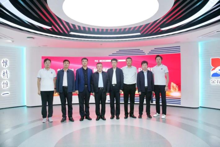 榆林市榆阳区政府领导莅临350vip8888新葡的京集团股份考察调研