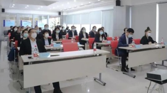 350vip8888新葡的京集团股份开展《药品管理法》及《药品生产监督管理办法》专题培训